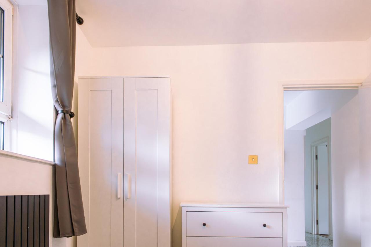 Nice 4 Bedroom Apartment Near City Centre 2-Min Walk To Metro !! Business & Family Friendly!! London Ngoại thất bức ảnh
