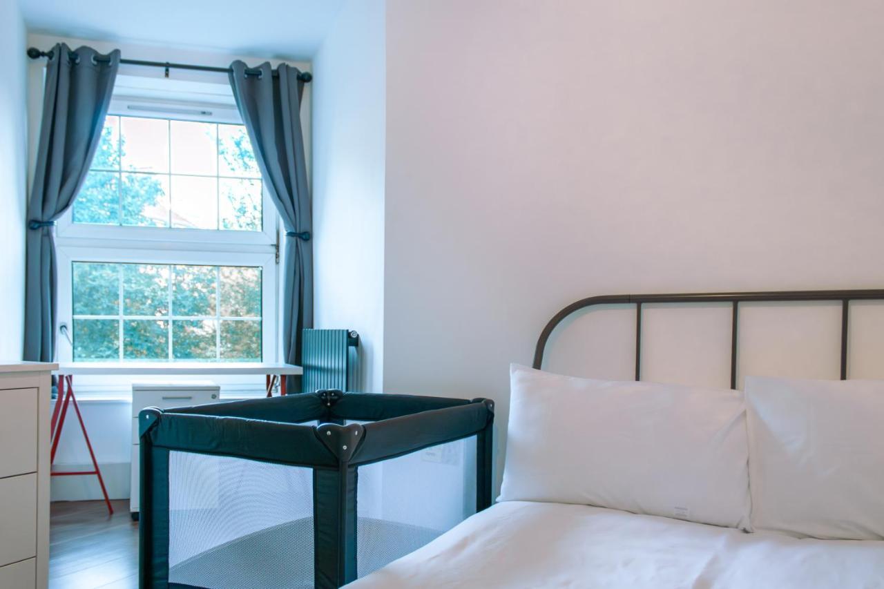 Nice 4 Bedroom Apartment Near City Centre 2-Min Walk To Metro !! Business & Family Friendly!! London Ngoại thất bức ảnh